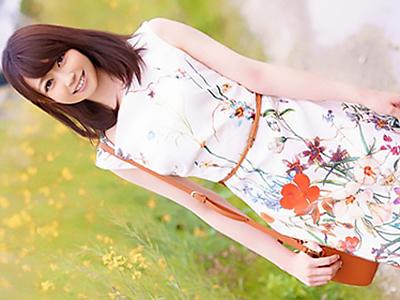 【AVデビュー】手足が長くてスラッとしたモデル体型の美巨乳他人妻が欲求不満に耐え切れずAV出演で初不貞！