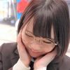 【マジックミラー号】制服を脱ぐと爆乳ボディな眼鏡が似合う卒業式終わり女子校生！10代の若オマンコを肉棒で突かれる【素人ナンパ】