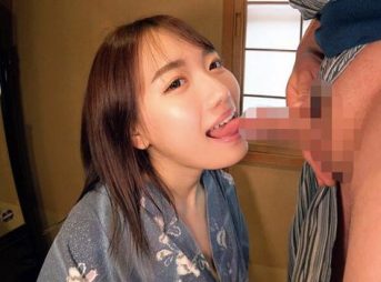 【素人×女学生】温泉旅行で性に狂うパパ活女子大生。卒業旅行でヤリまくり！