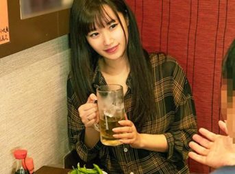 ＜不貞奥様＞えろ可愛い奥様を相席居酒屋でナンパ！「神乳でっけぇｗ」ハメ撮り＆ナカ出しの盗撮動画を無許可販売