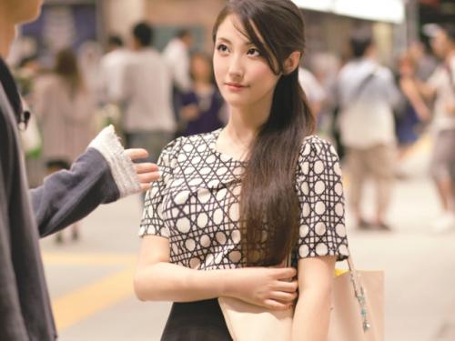 【奥様モデル】ナイスバディの素晴らしい奥様に膣内イキ！生ハメで堕ちた激かわ不倫妻