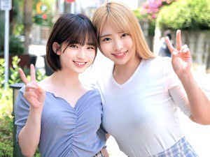 【素人ナンパ】サークルが同じだという大学生の2人組！皮が被ったおちんぽを剥きやすくするため勃起させる！