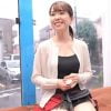 【マジックミラー号】結婚している30代のエステティシャン！笑顔が素敵なおっぱい大きい奥様が睾丸マッサージ！【一般人ナンパ】
