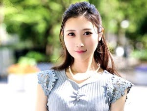 【人妻】「お尻の穴を舐められてます…」既婚の美人な元お天気お姉さんがケツ穴に旦那以外のちんこを挿入される！