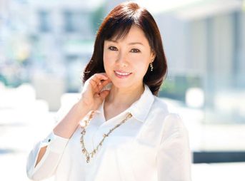 【福田由貴×初撮り】メスを忘れかけてた妖艶他人妻がAV出演懇願！神ボディも五十路まんこもカメラに晒して赤面発情アクメ！