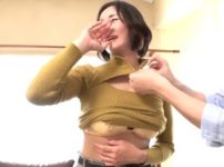【妖艶ナンパ】おっぱいデカい美妖艶！美爆乳Bodyのセレブ妻が41歳のアラフォーマンコに電動オモチャを挿入される！