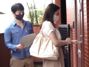【人妻NTR】「ダメです…」会社からリモートワークを命じられた男が同じマンションに住む美人な他人妻をハメる！【妃ひかり】